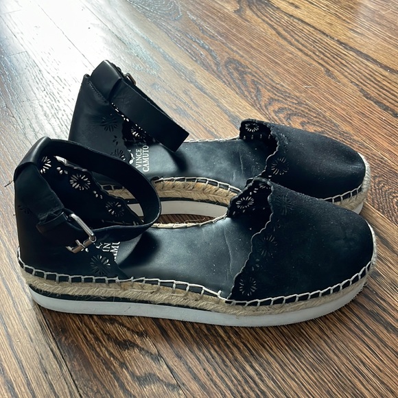 VINCE CAMUTO PLATFORM ESPADRILLES - Picture 1 of 6